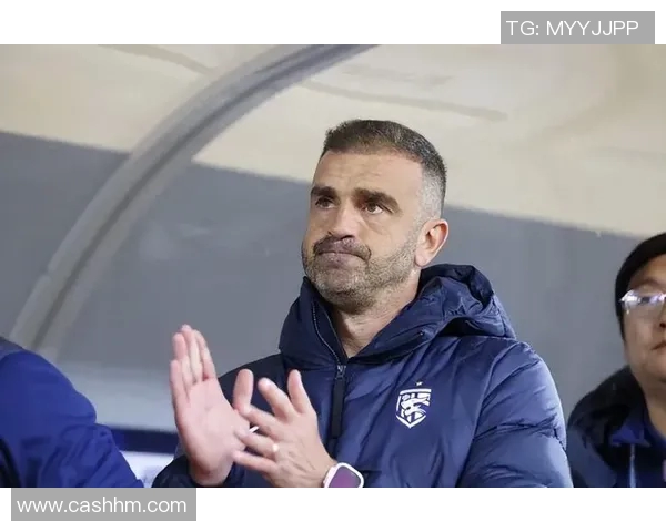 谭龙精彩破门助力球队逆转胜利展现出色状态与实力