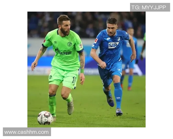 沙尔克04德甲不敌，遭遇背水一战败局难挽